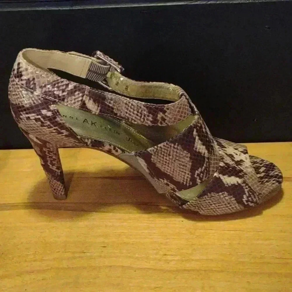 Anne Klein iflex faux snake‎ skin heels size 7M - Picture 2 of 6